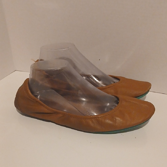 Tieks Brown Leather Ballet Flats - Picture 1 of 9